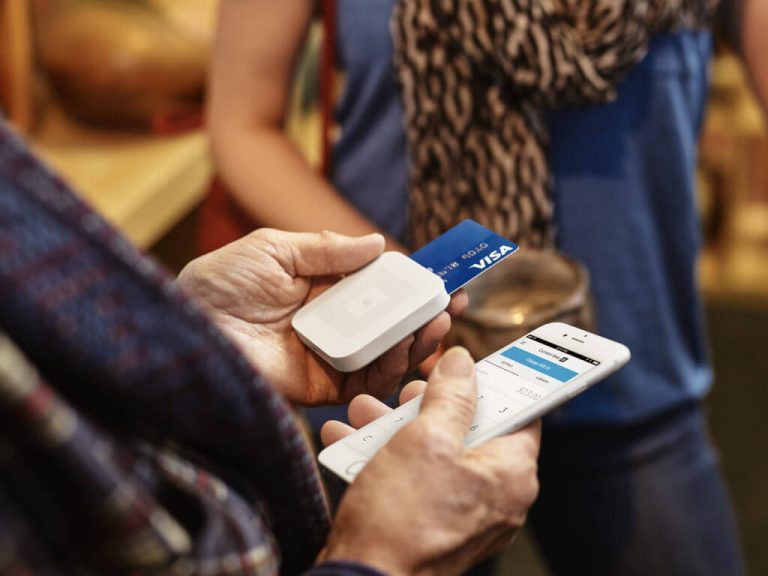 How Foreigners Can Obtain Credit Cards in European Countries in 2025